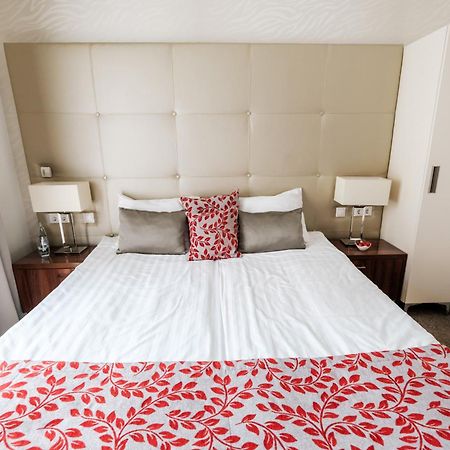 Adele Boutique Hotel 페치 외부 사진