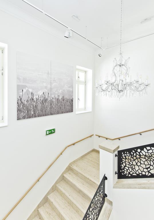 Adele Boutique Hotel 페치 외부 사진