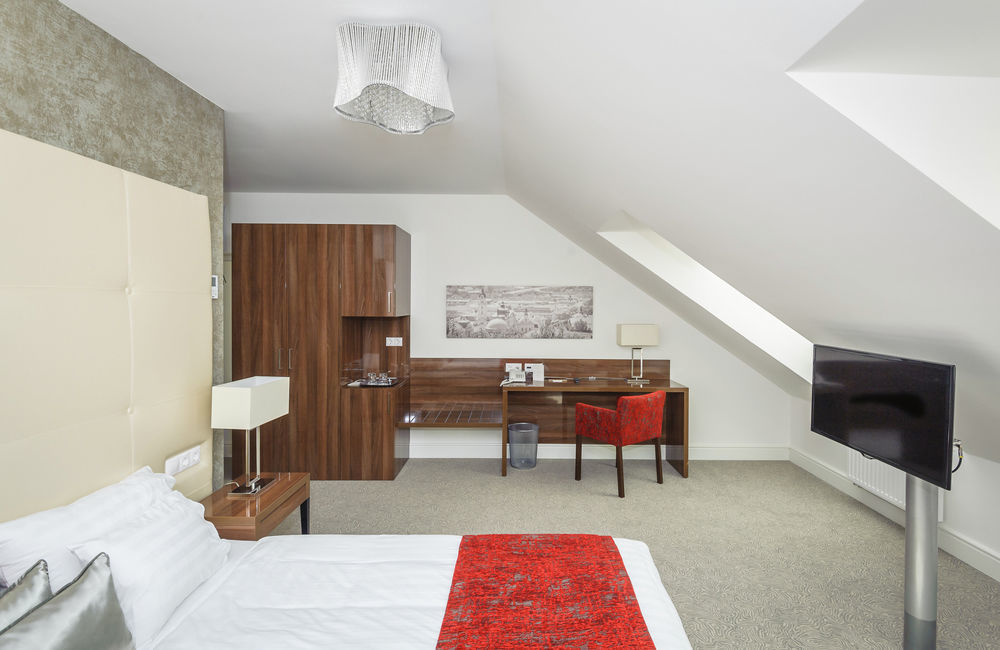 Adele Boutique Hotel 페치 외부 사진