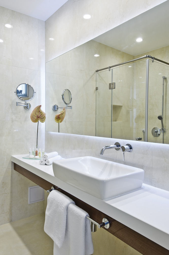 Adele Boutique Hotel 페치 외부 사진